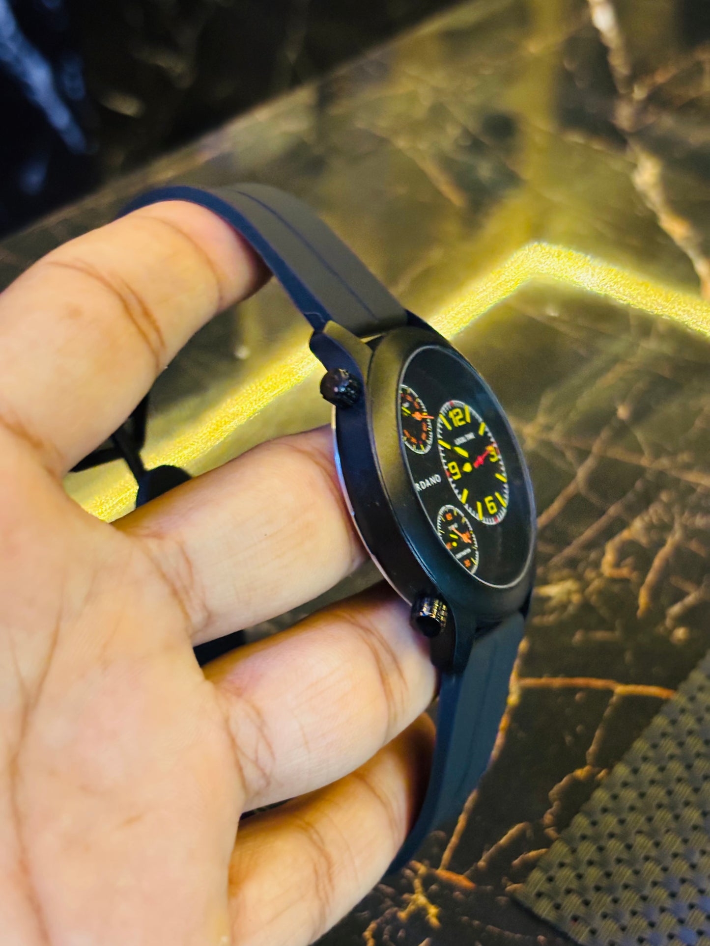 Gio 3 Times Japan Movement Watch